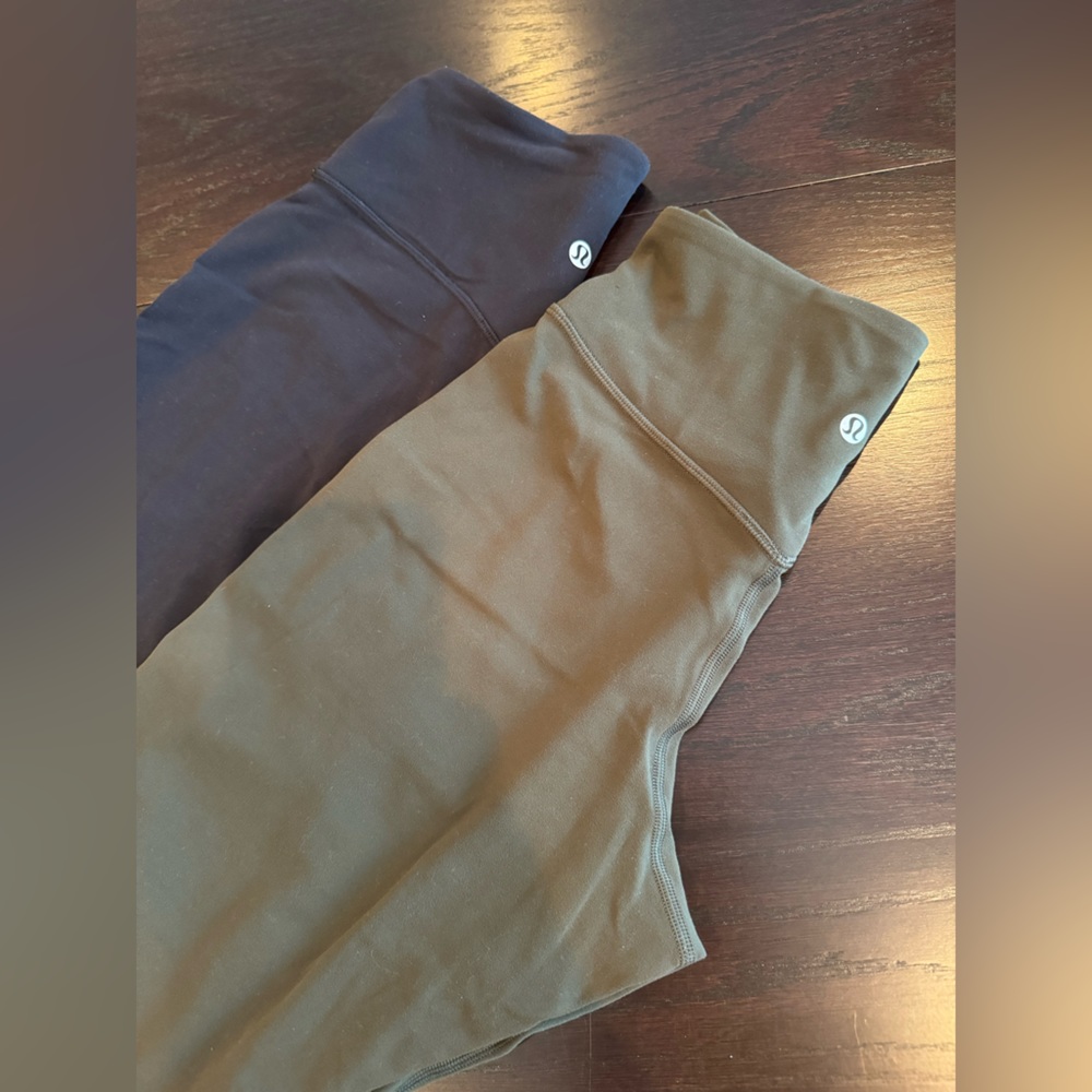 Bundle of 2 Lululemon Align High Rise Cropped Jogger 21” (Dark Olive + Black) - Picture 8 of 14